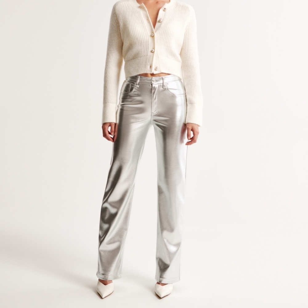 A&F vegan leather 90s relaxed silver pant